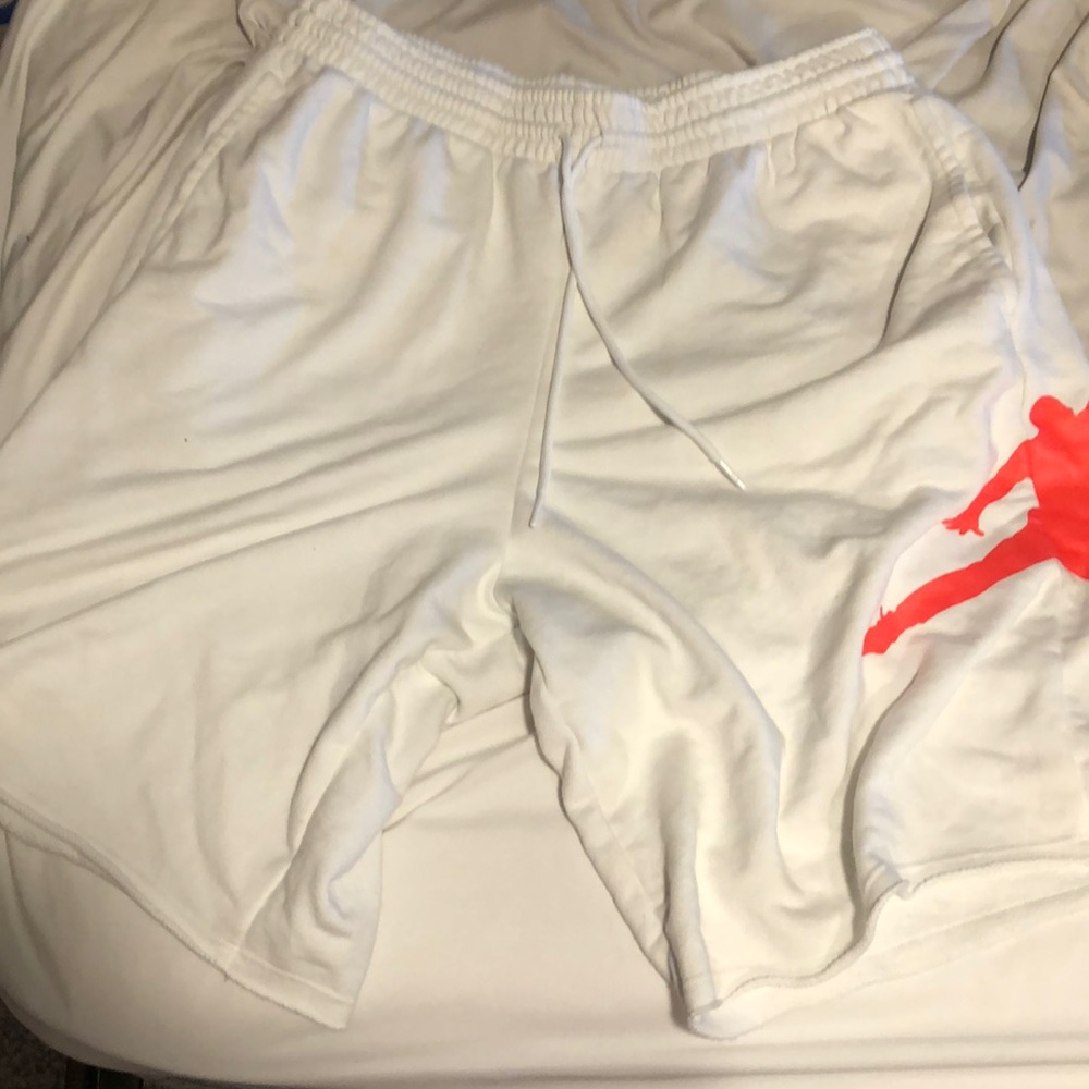 White air Jordan shorts men’s large